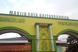 Numpang Mandi di Masjid Raya Baiturrahman "Kota Semarang"