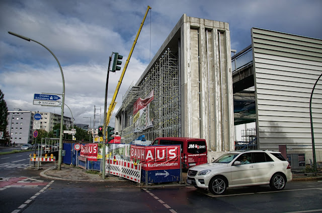 Baustelle Neubau Bauhaus Fachzentrum Halensee, Kurfürstendamm / Schwarzbacher Straße, 10711 Berlin, 03.09.2013