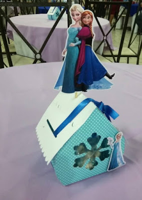 buffet-infantil-bauru-dinos-park-decoração-frozen-azul-lilas-festa-menina-provençal