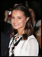 Alicia Vikander HQ photo