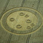 gambar crop circle, foto crop circle, alien, ufo, lingkaran tanaman, www.digaleri.com