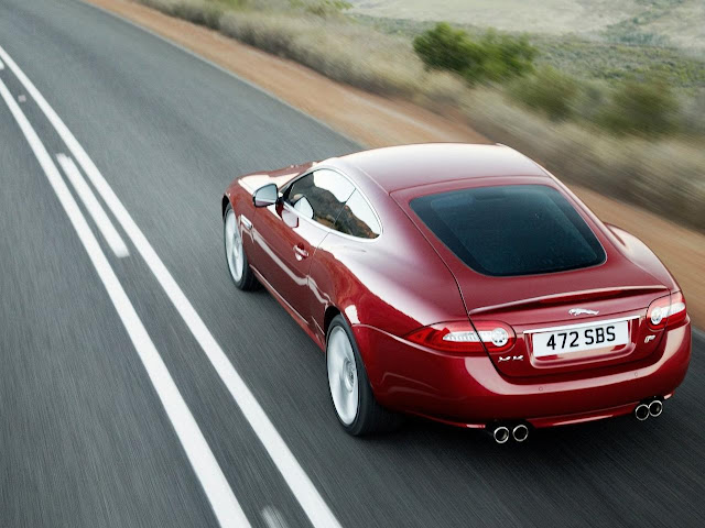 Jaguar XKR-S 2012 picture