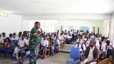 *Kunjungi SMP-SMA Advent Sogokmo, Dandim : Menjadi Orang Hebat Butuh Proses Dan Usaha*