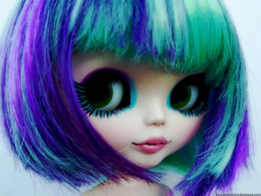 Awesome wallpapers: Beautiful Dolls Free Download Wallpapers