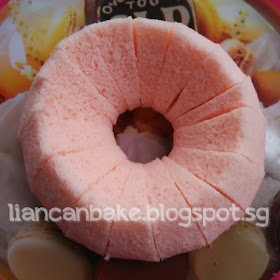 surprise-heart-in-center-cake-liancanbake.blogspot.sg