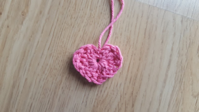 Crochet Envelope for Valentine's Day - free pattern