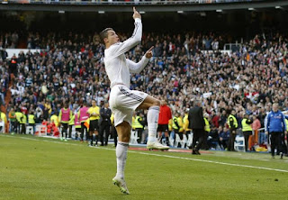 Agen Bola - Dikritik, Cristiano Ronaldo Pilih "Tutup Kuping"