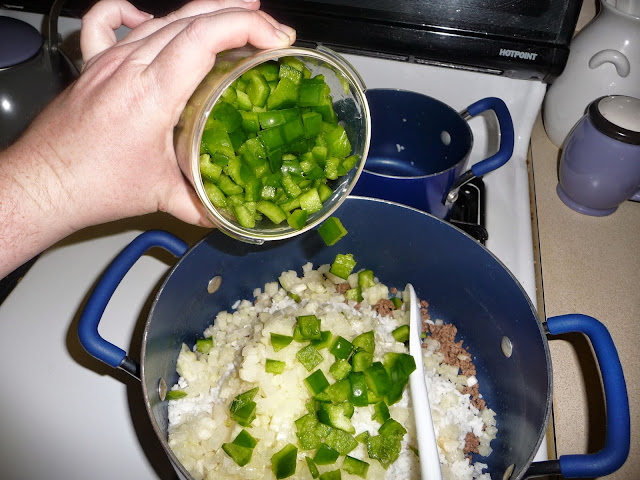 how to make a simple and complete Spanish rice meal,