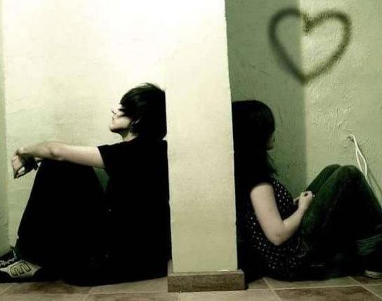 Emo Love Pictures 2010. emo love hurts quotes_09