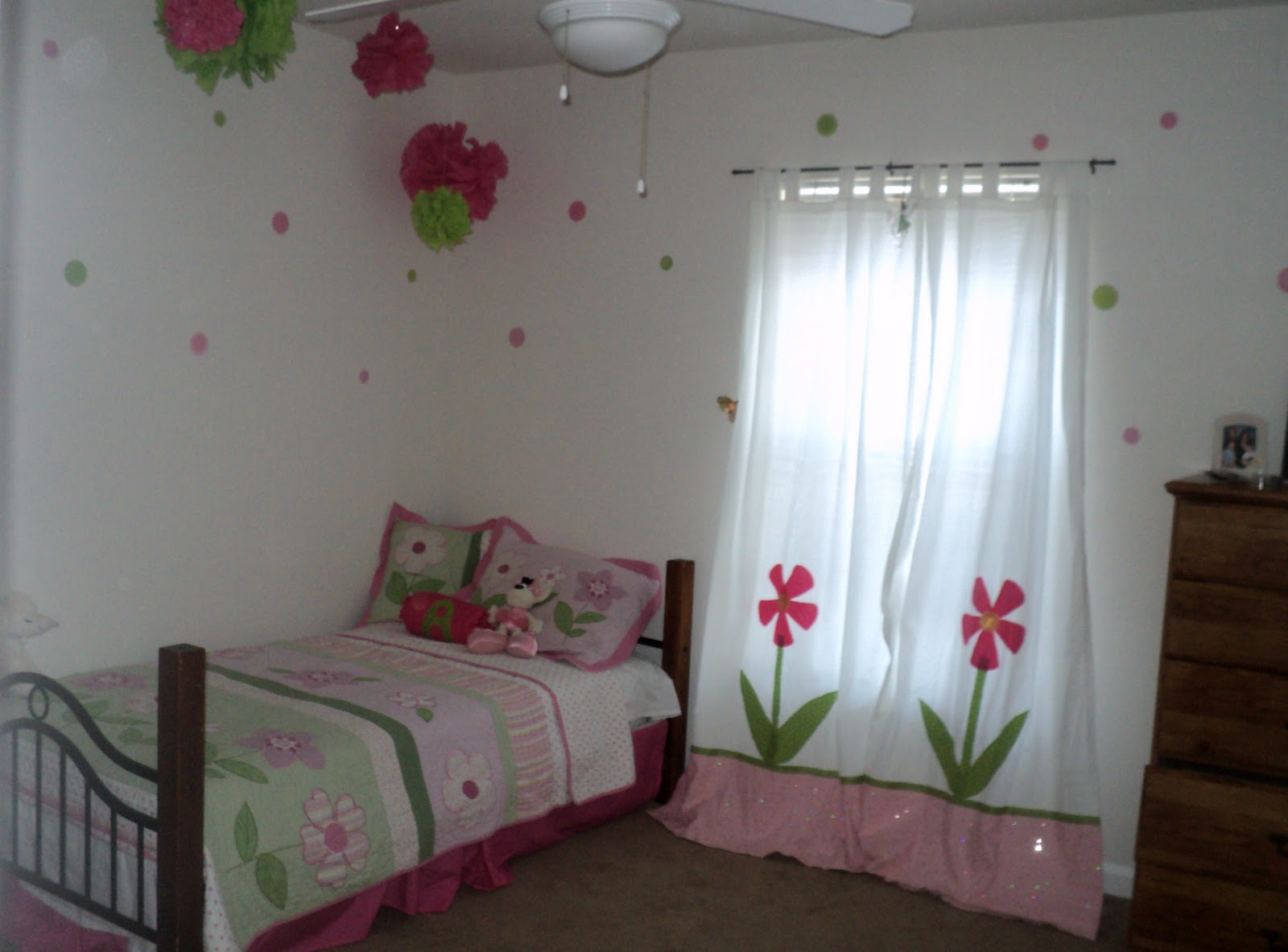 Blessed Beyond Measure: Favorite Girl Room Ideas