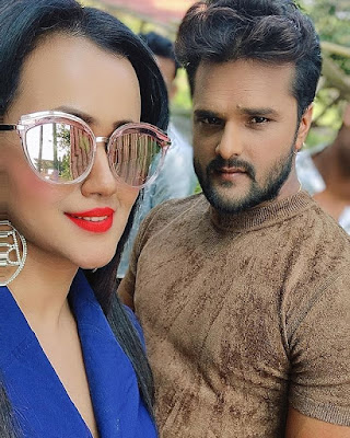 gunjan pant and khesari lal yadav