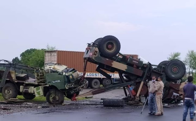 अनलॉक 03: भारतीय सेना का ट्रक दुर्घटनाग्रस्त