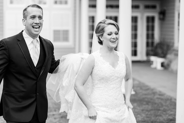 A nautical winter wedding with a spectacular sunset at the Chesapeake Bay Beach Club by Heather Ryan Photography