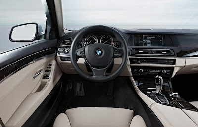 2012 BMW M5 Saloon Dashboard