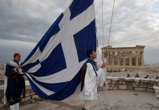 Αποτέλεσμα εικόνας για ΕΚΚΛΗΣΙΑ ΜΕ ΣΗΜΑΙΕΣ