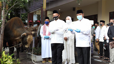 Mendagri Laksanakan Salat Iduladha di Masjid An-Nuur Kemendagri