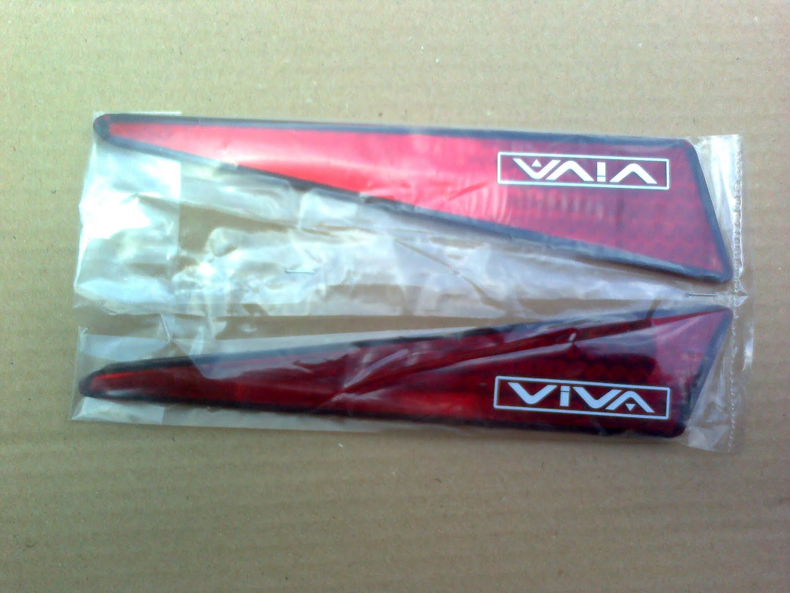 ND CAR PART & ACCESSORY: New Viva Rear Bumper Reflector 1 set