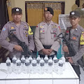 Polsek Ambalawi Amankan 14 Botol Miras Jenis Arak Bali | taroainfo