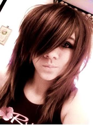 2. Emo Hairstyles - The Complete Guide To Emo Hair For Guys And Girls