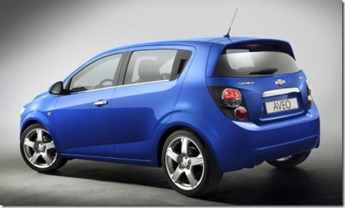 Chevrolet-Aveo_2011_800x600_wallpaper_02
