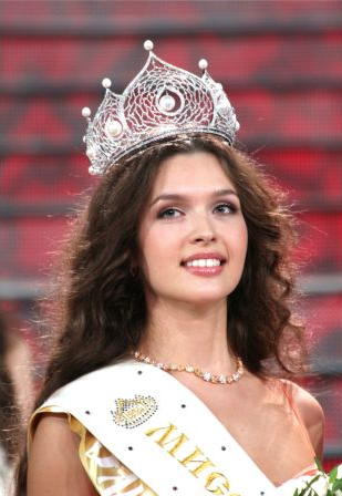 miss russia 2012 winner elizaveta golovanova