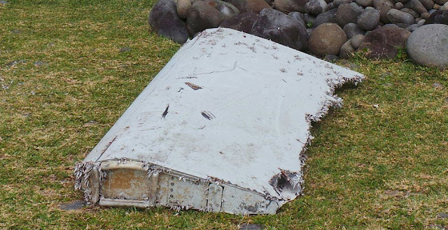 The first piece of debris found on Reunion Island