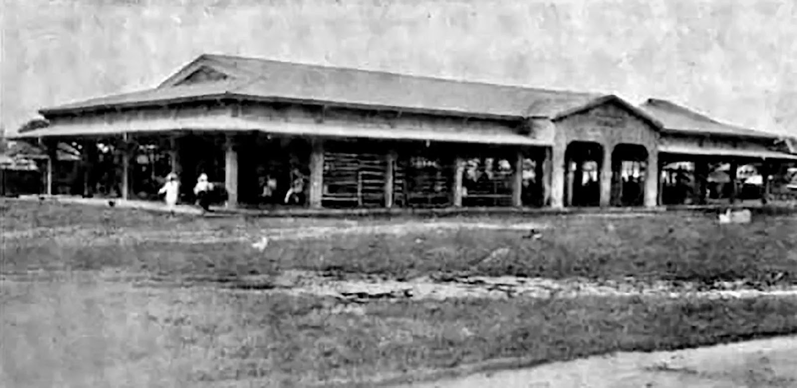 Balayan public market 1913