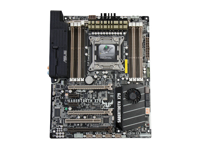 Asus Sabertooth X79 Motherboard