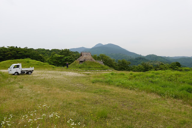 鳥取県西伯郡大山町妻木 鳥取県立むきばんだ史跡公園 環濠からの眺望