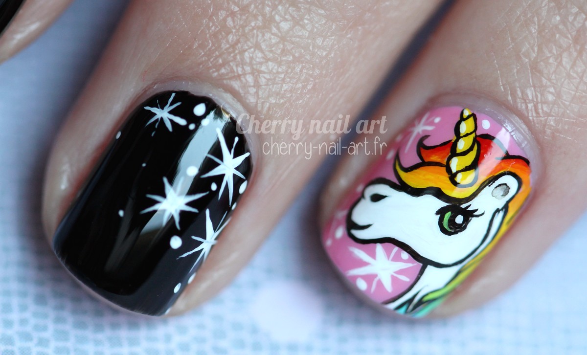 nail art licorne