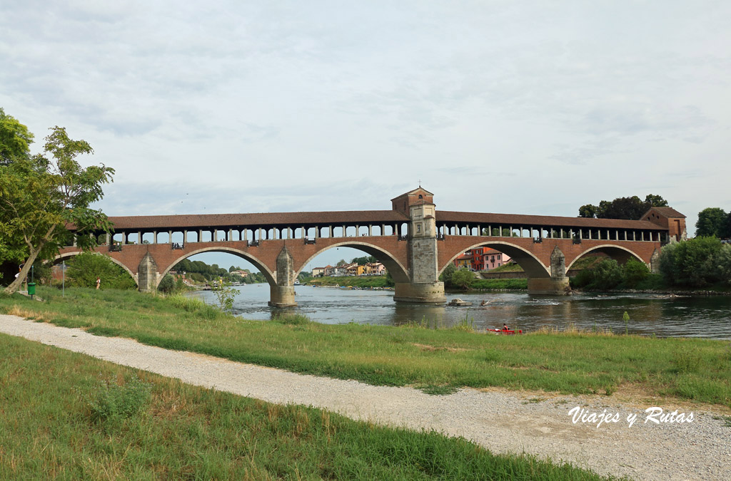 Qué ver en Pavía: Ponte Coperto de Pavía