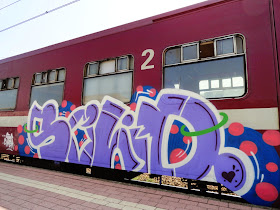 kaos graffiti