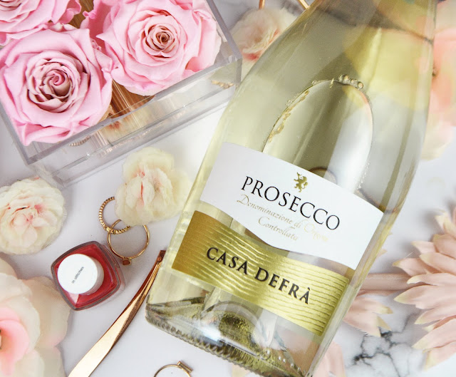 Celebrating #Valentines with Sparkling Direct, Prosecco & Belgian Chocolates Valentines Gift Set Review, Lovelaughslipstick Blog