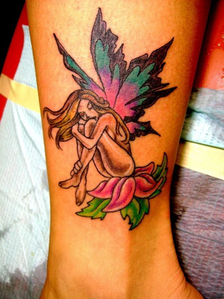 Tatuajes de hadas para mujeres