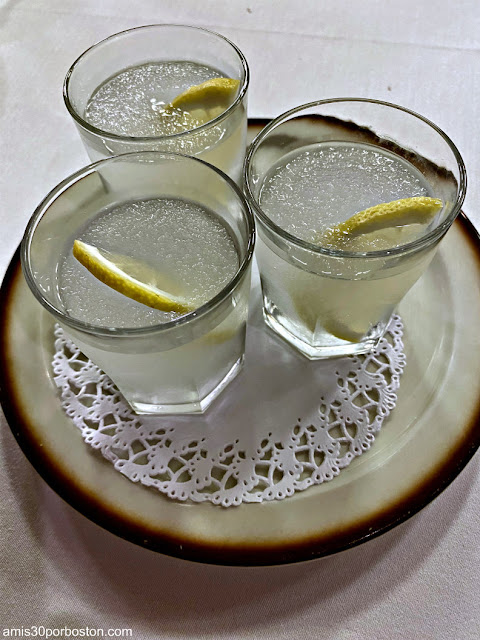 Gin tonic del Restaurante Asador La Gruta en Almería