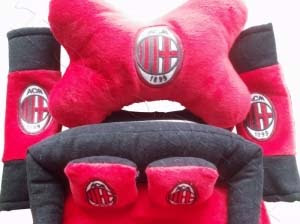 Harga Bantal Mobil Set 3 in 1 Motif AC Milan