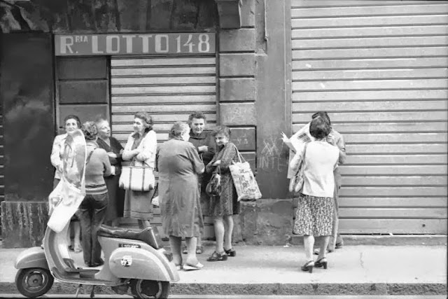 Botteghino del Lotto in via Tasso (1980) 