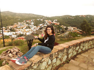 Lorena en Guanajuato vista de la ciudad