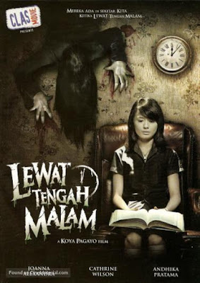 Lewat Tengah Malam Poster