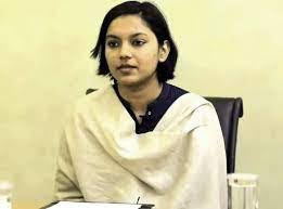 UPSC Topper 2022 Ankita Agarwal biography in hindi | अंकिता अग्रवाल यूपीएससी टॉपर का जीवन परिचय
