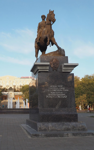 Улан-Удэ, памятник Рокоссовскому