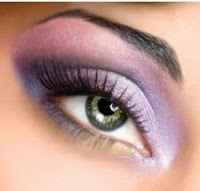 Maquillage violet