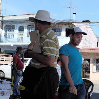 Men on the street in Puriscal