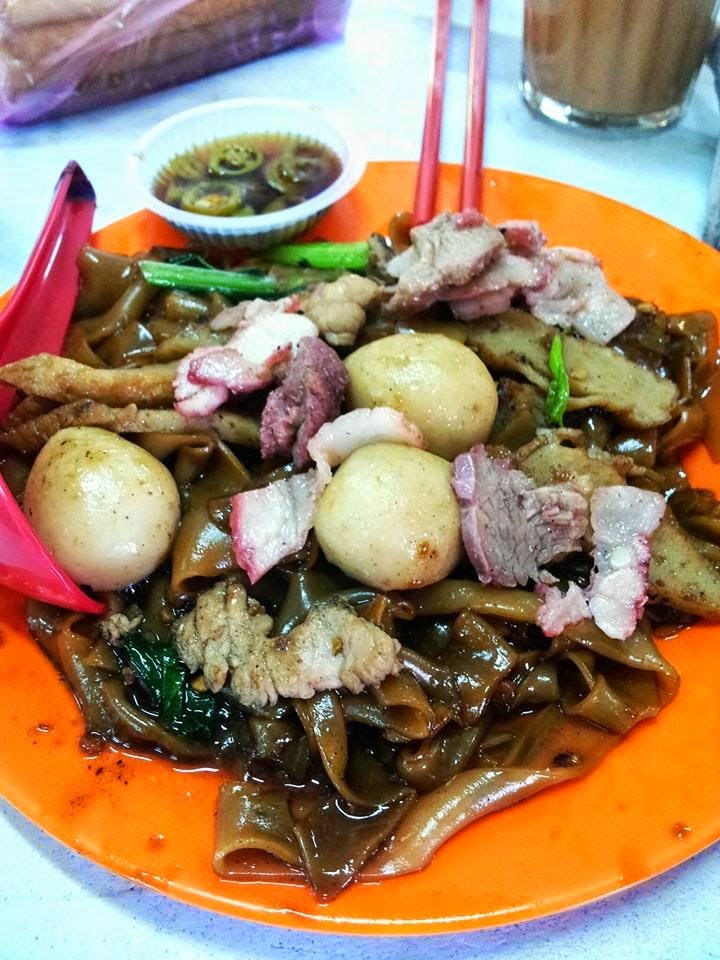 太平拉律马登小食中心 Larut Matang Hawker Centre