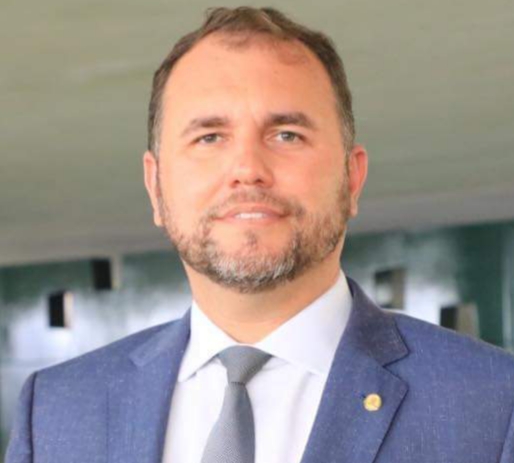 Deputado Moses Rodrigues tem quadro clínico melhorado, mas continua internado em São Paulo