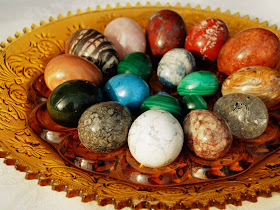 Stone rock Easter Eggs in amber Tiara Crystal Glass Egg Platter