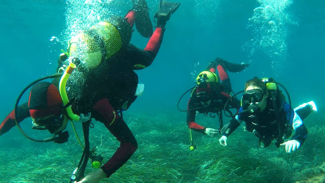 Curso buceo espeleo Franceses Cala Falcó  -foto: Rafael Minguillón -GAME