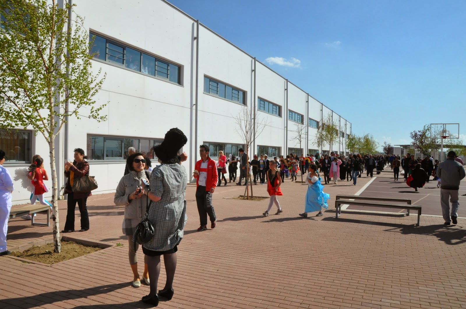 Lycée polyvalent Charles de Gaulle Lycée des métiers de la santé et 