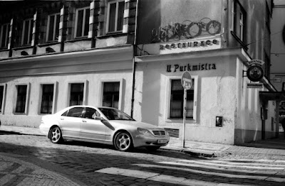 Prague - Mercedes S and U Purkmistra restaurant