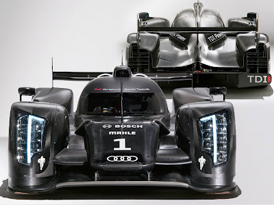  Audi Sports Cars Racing R18 TDI 2011